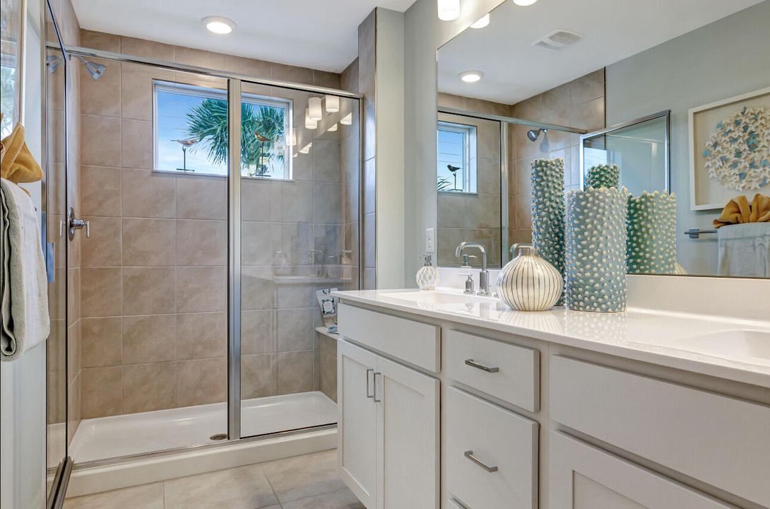 На продажу: $360,000 (3 спален, 2 ванн, 1690 Квадратных фут)