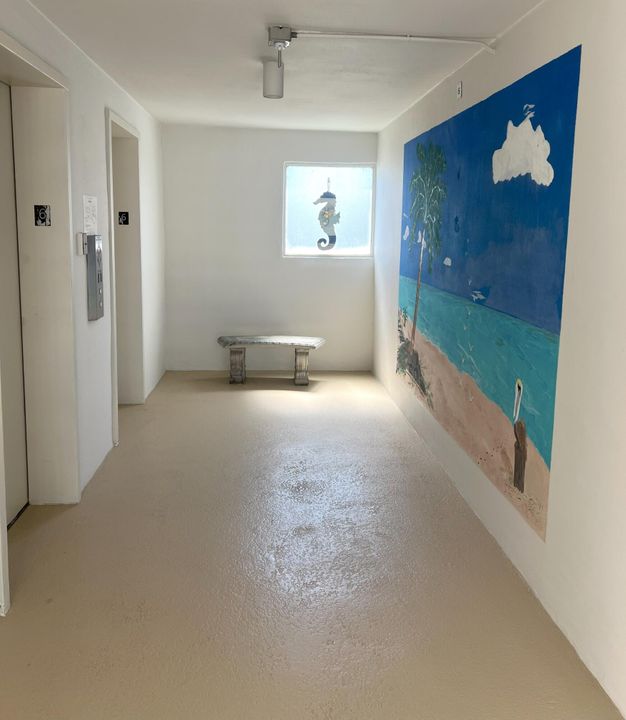 Под контрактом: $2,290 (1 спален, 1 ванн, 720 Квадратных фут)