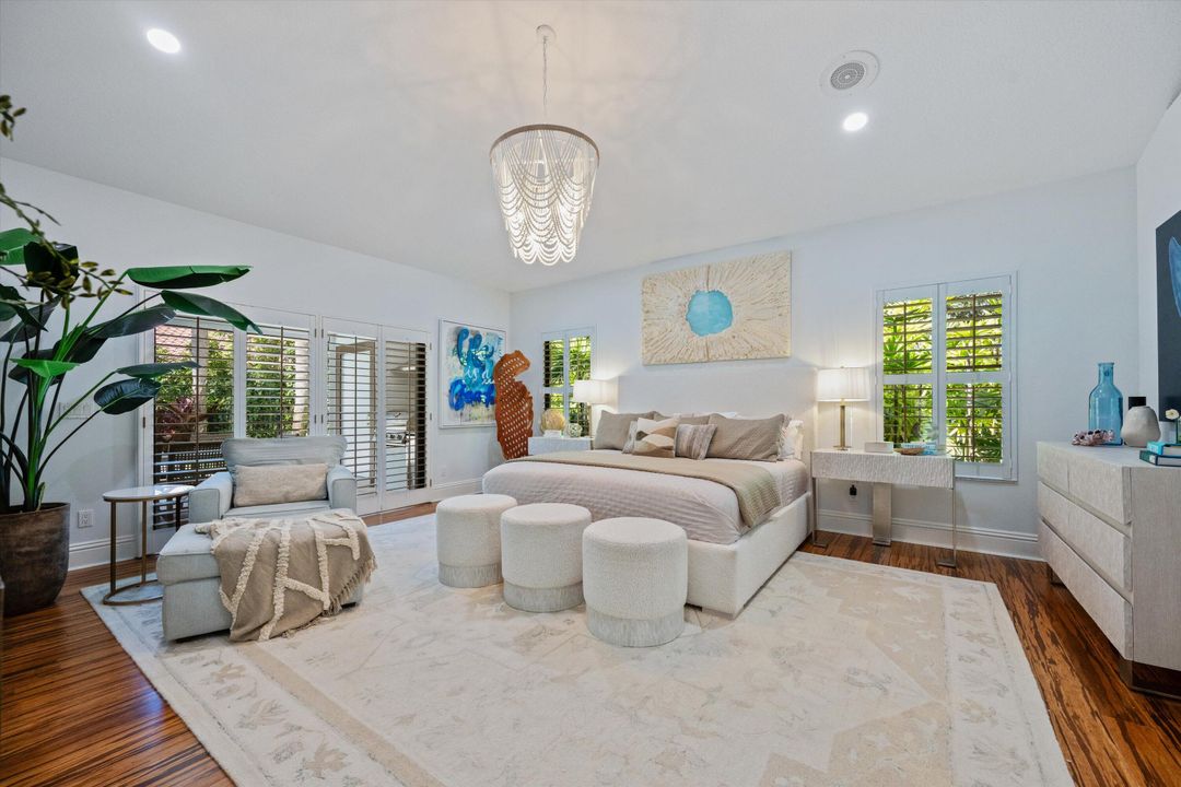 На продажу: $2,465,000 (4 спален, 2 ванн, 3188 Квадратных фут)