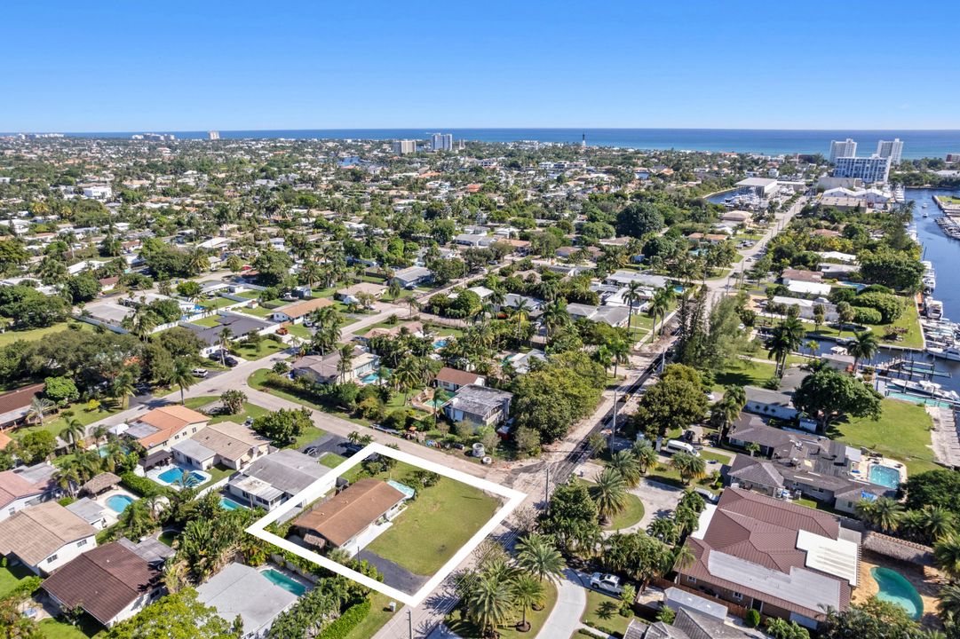 Active With Contract: $499,000 (3 beds, 2 baths, 1450 Square Feet)