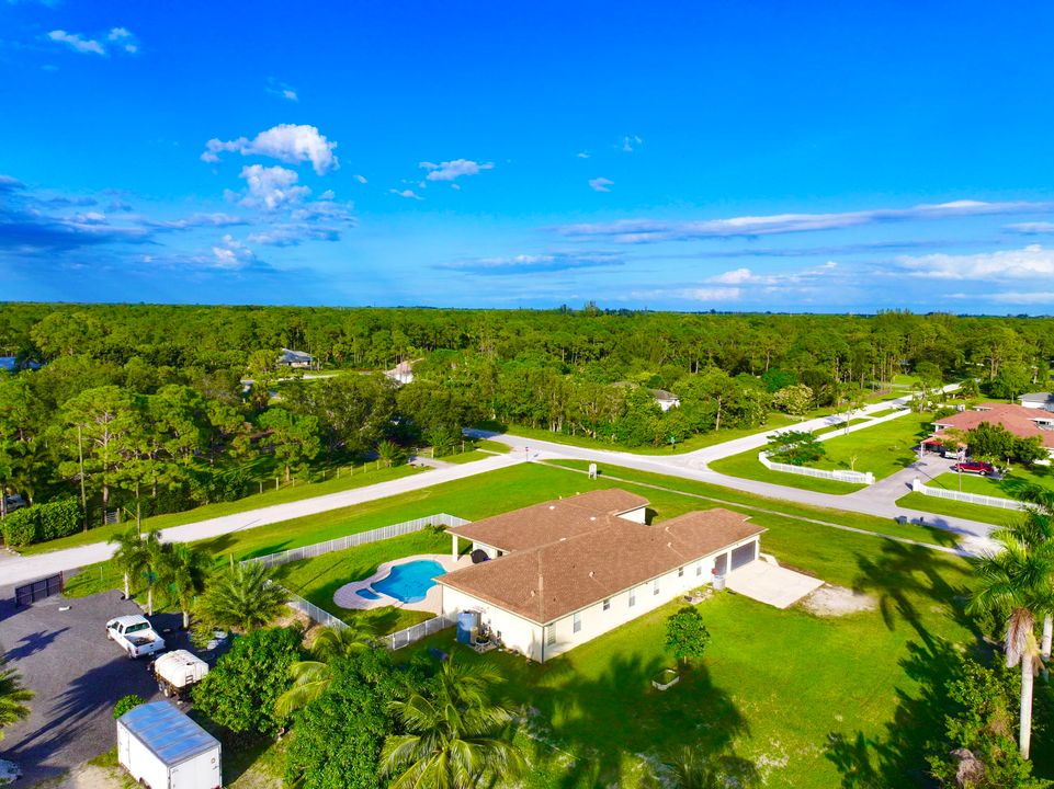 待售: $1,100,000 (7 贝兹, 4 浴室, 3730 平方英尺)