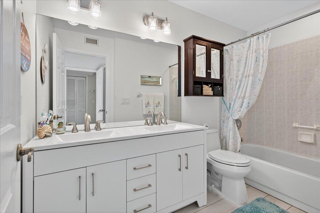 На продажу: $269,000 (3 спален, 2 ванн, 1380 Квадратных фут)