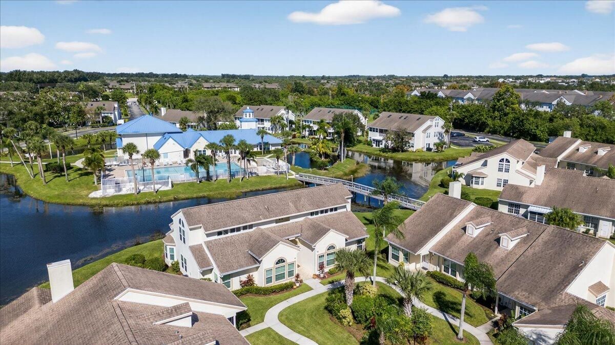 На продажу: $269,000 (3 спален, 2 ванн, 1380 Квадратных фут)