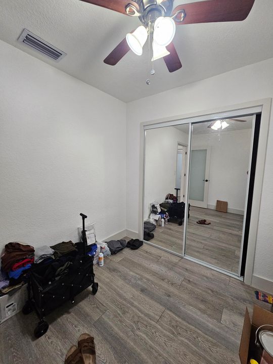 Active With Contract: $249,000 (3 beds, 1 baths, 1066 Square Feet)