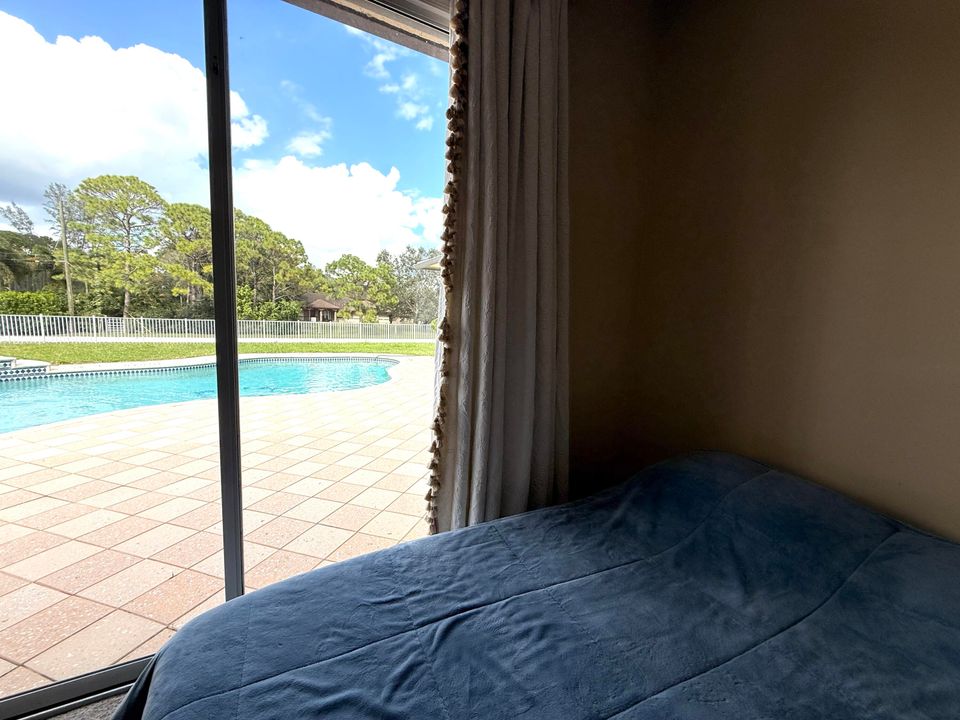 待售: $1,100,000 (7 贝兹, 4 浴室, 3730 平方英尺)