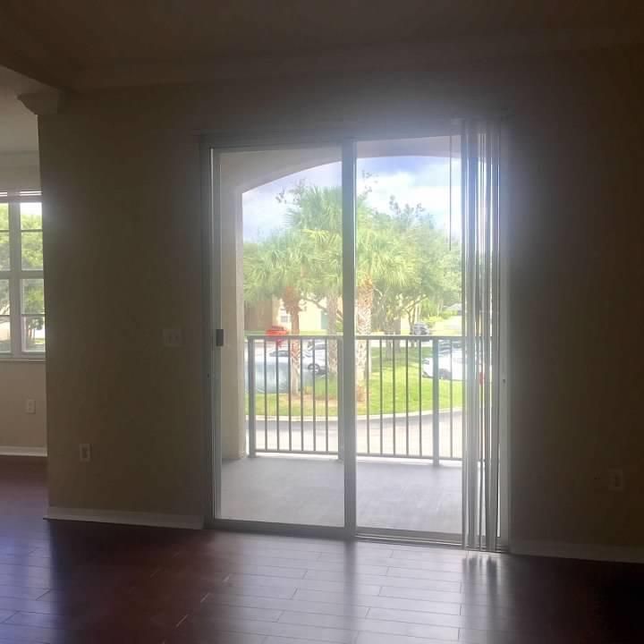 For Rent: $1,950 (1 beds, 1 baths, 787 Square Feet)