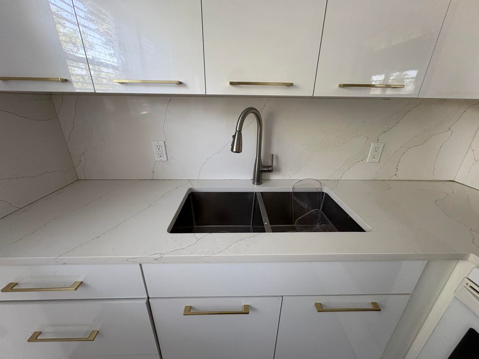 В аренду: $1,550 (2 спален, 1 ванн, 798 Квадратных фут)