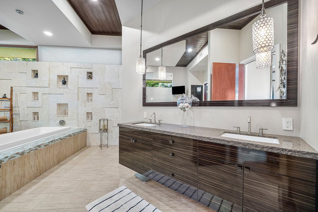 待售: $4,950,000 (3 贝兹, 2 浴室, 3954 平方英尺)