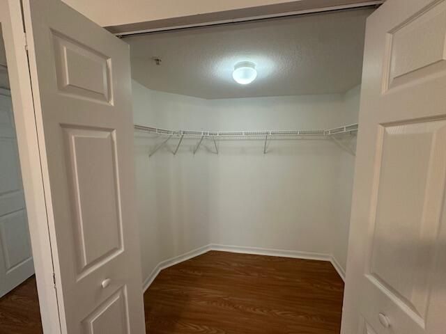 В аренду: $2,499 (3 спален, 2 ванн, 1233 Квадратных фут)