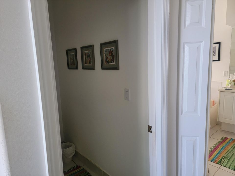 For Sale: $519,999 (3 beds, 2 baths, 1829 Square Feet)