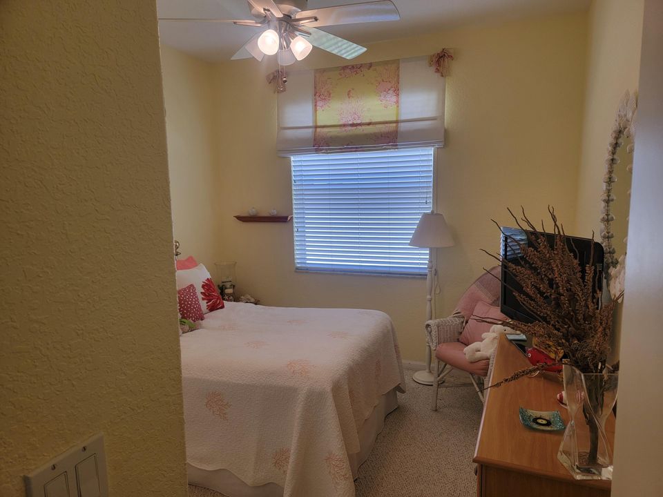 For Sale: $519,999 (3 beds, 2 baths, 1829 Square Feet)