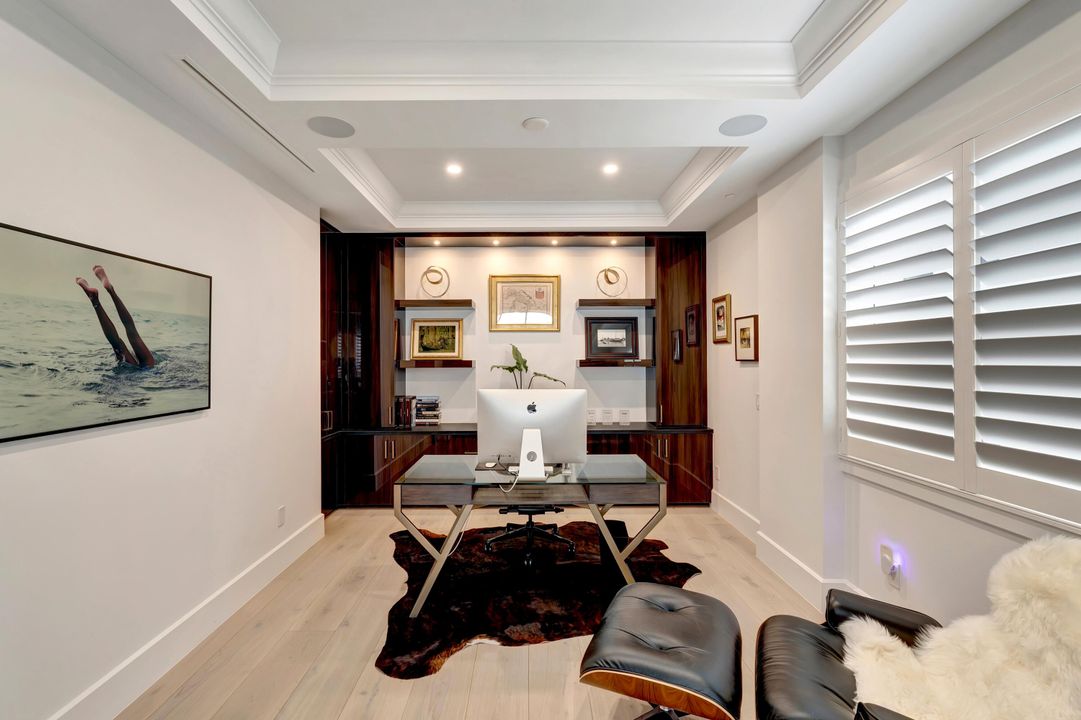 На продажу: $6,995,000 (4 спален, 4 ванн, 4954 Квадратных фут)