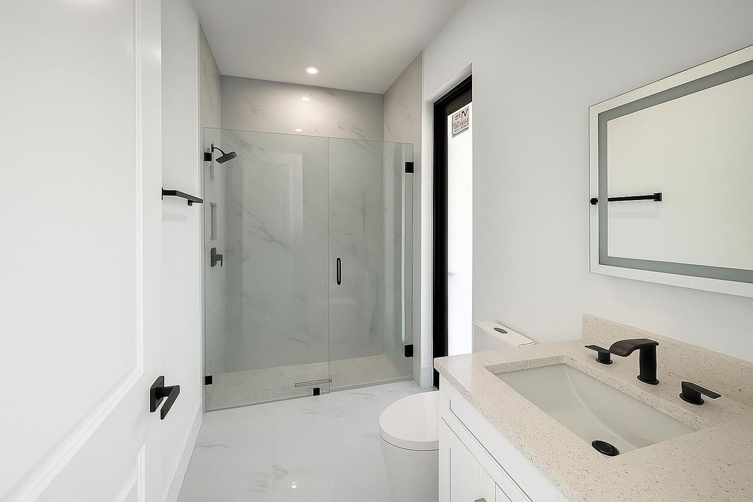 На продажу: $649,999 (3 спален, 2 ванн, 3096 Квадратных фут)