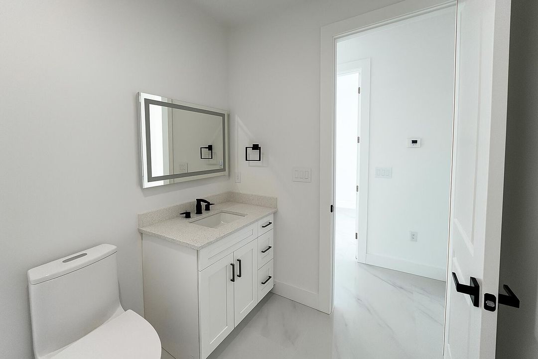 На продажу: $649,999 (3 спален, 2 ванн, 3096 Квадратных фут)