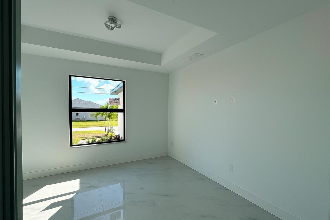 На продажу: $649,999 (3 спален, 2 ванн, 3096 Квадратных фут)