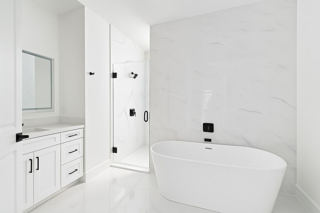 На продажу: $649,999 (3 спален, 2 ванн, 3096 Квадратных фут)