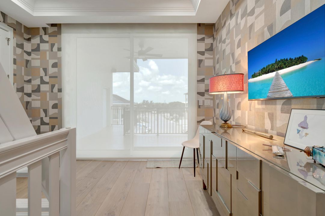 На продажу: $6,995,000 (4 спален, 4 ванн, 4954 Квадратных фут)