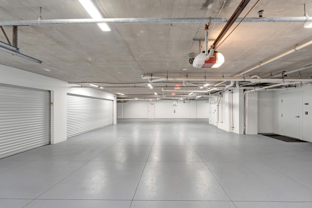 На продажу: $6,995,000 (4 спален, 4 ванн, 4954 Квадратных фут)