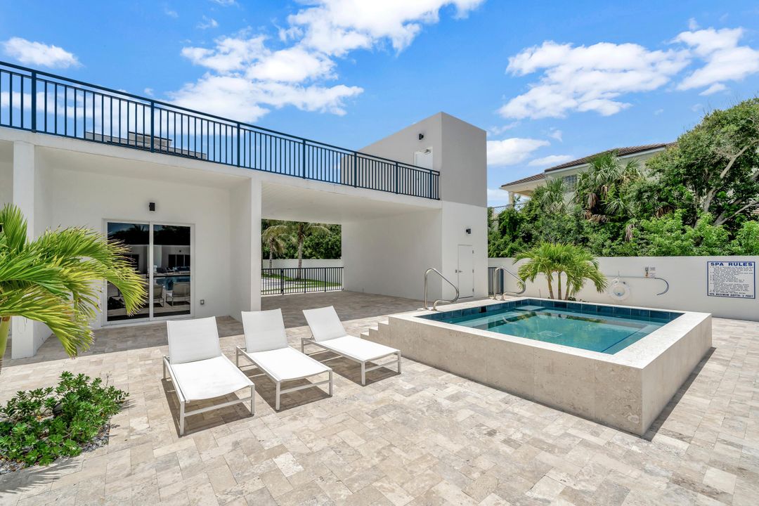 На продажу: $6,995,000 (4 спален, 4 ванн, 4954 Квадратных фут)