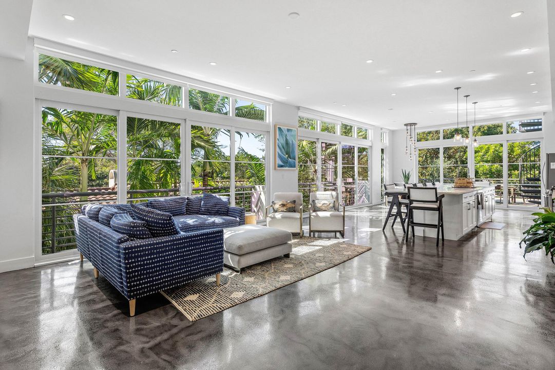 En Venta: $6,500,000 (4 camas, 3 baños, 6334 Pies cuadrados)