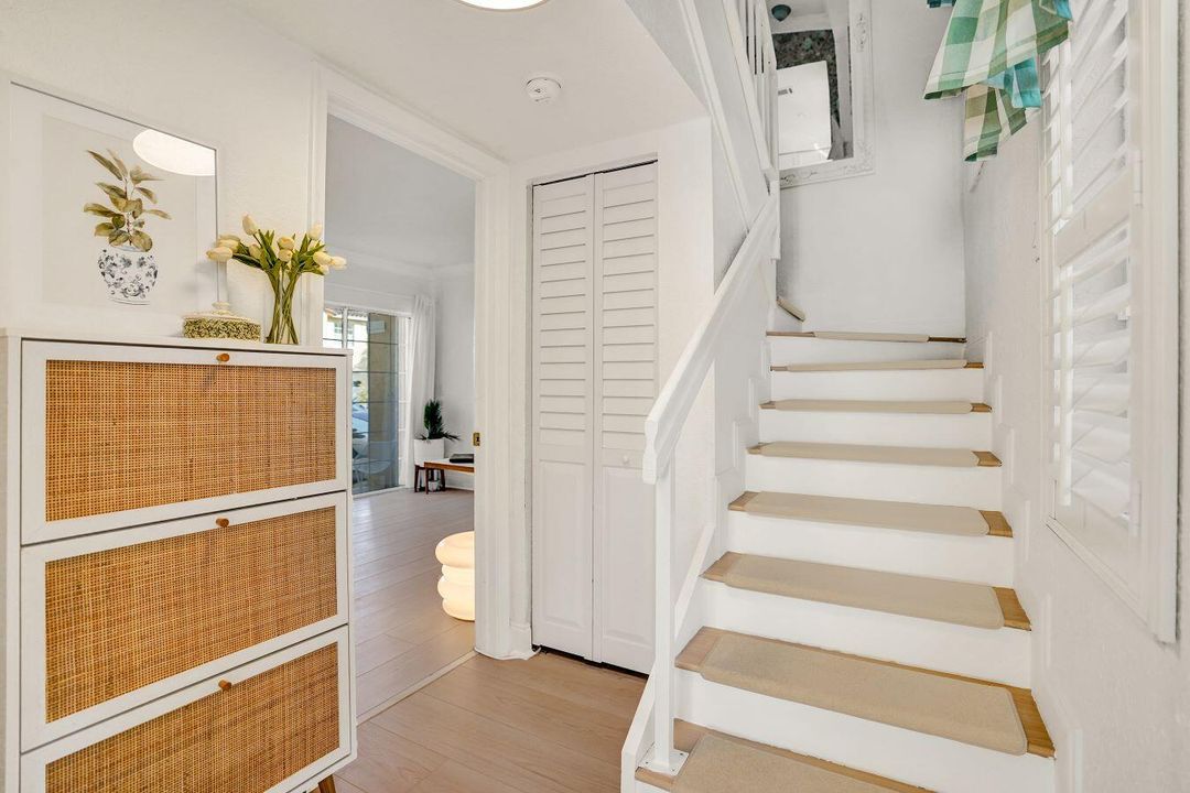 En Venta: $315,000 (2 camas, 2 baños, 1111 Pies cuadrados)