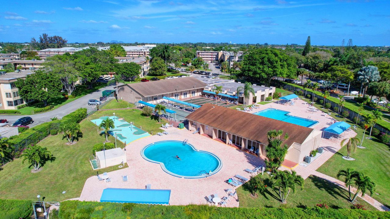 For Rent: $1,700 (1 beds, 1 baths, 790 Square Feet)