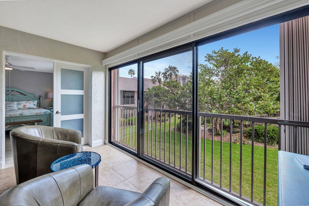 En Venta: $319,000 (2 camas, 2 baños, 1258 Pies cuadrados)