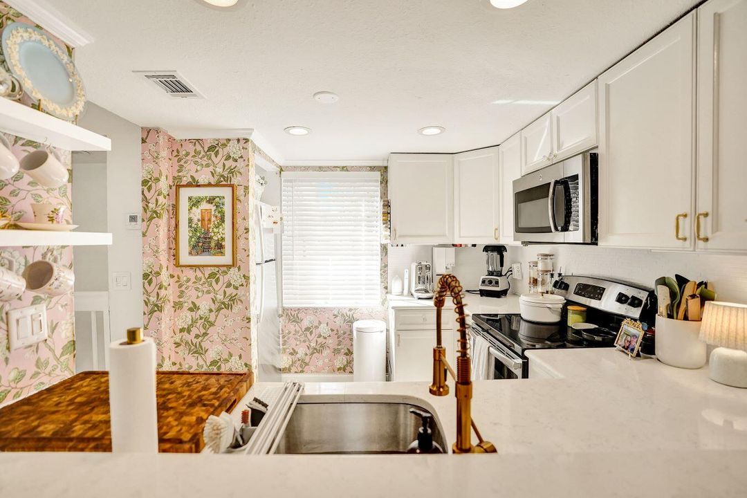 En Venta: $315,000 (2 camas, 2 baños, 1111 Pies cuadrados)