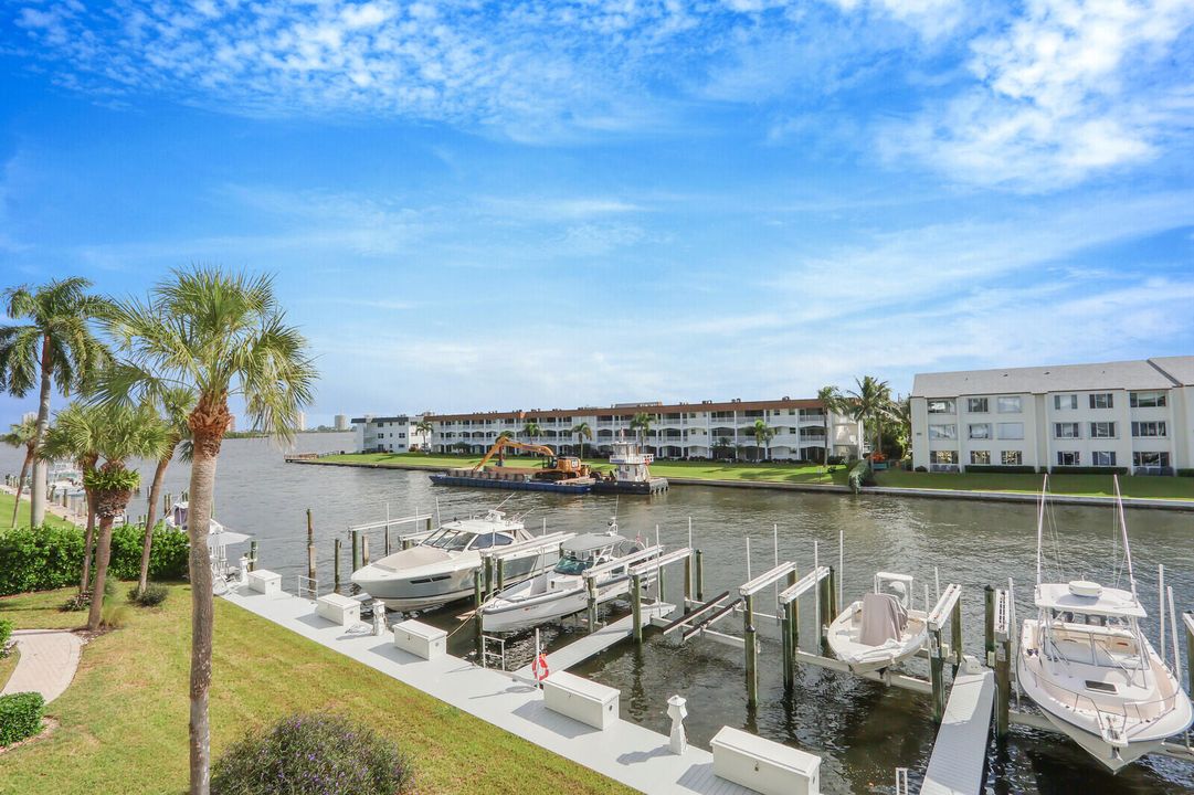 Activo con contrato: $1,900 (1 camas, 1 baños, 720 Pies cuadrados)