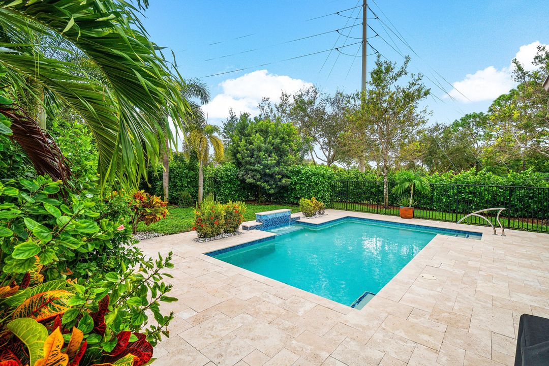 En Venta: $715,000 (3 camas, 2 baños, 1913 Pies cuadrados)