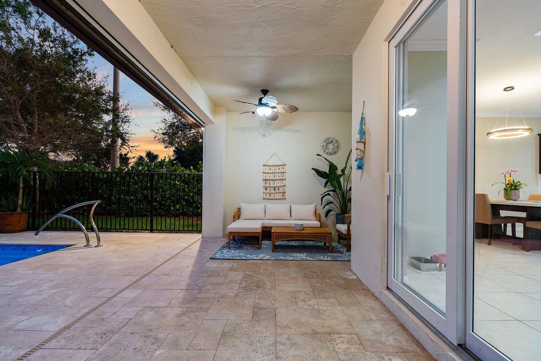 En Venta: $715,000 (3 camas, 2 baños, 1913 Pies cuadrados)