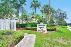 For Sale: $2,650 (0 beds, 0 baths, 1306 Square Feet)