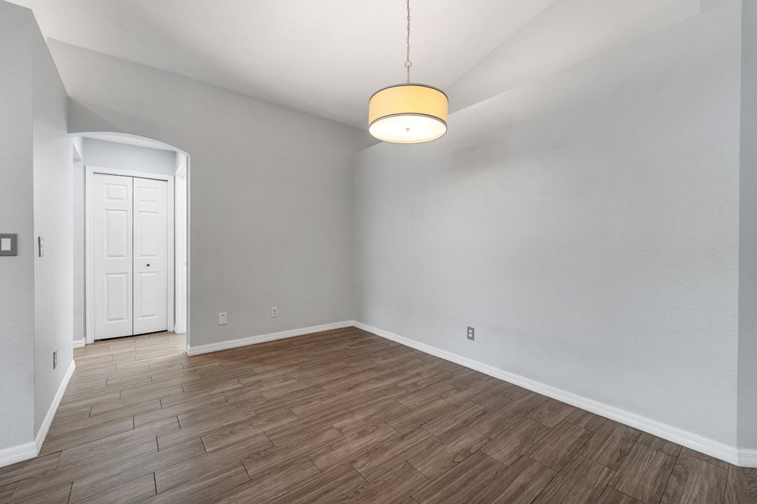 待售: $559,900 (3 贝兹, 2 浴室, 1714 平方英尺)