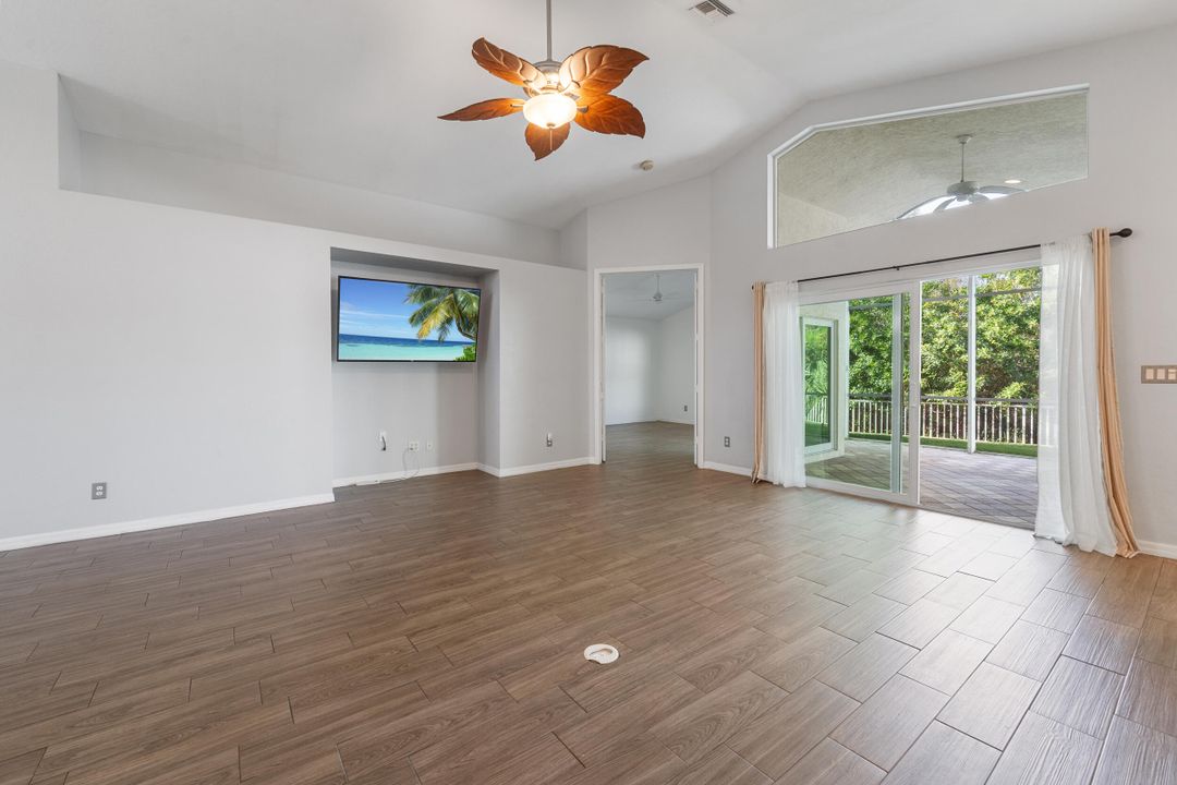 待售: $559,900 (3 贝兹, 2 浴室, 1714 平方英尺)