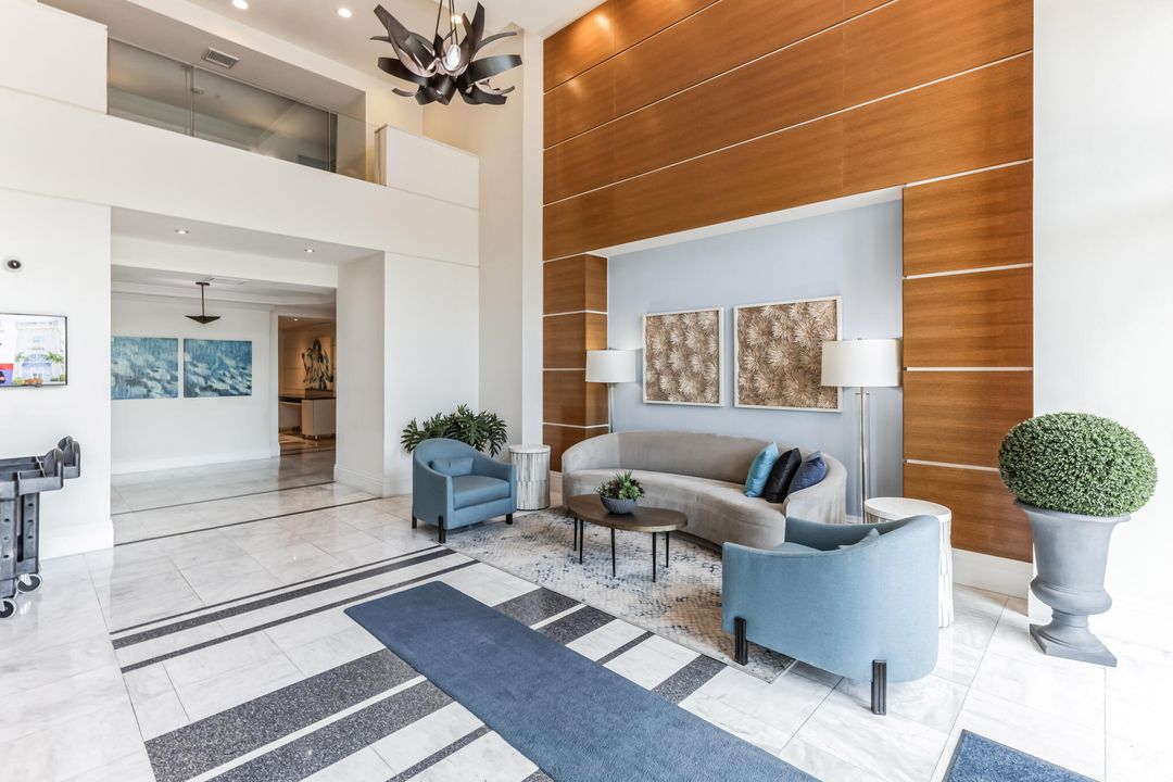 Active With Contract: $5,000 (2 beds, 2 baths, 1153 Square Feet)