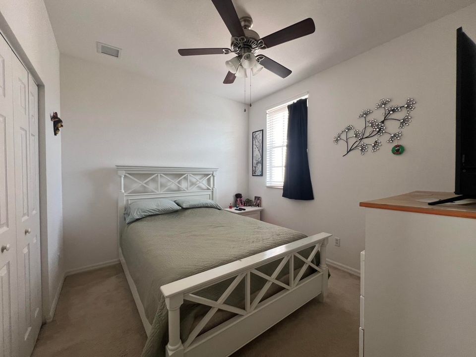 Active With Contract: $2,650 (3 beds, 2 baths, 1587 Square Feet)