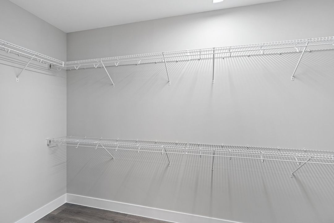 For Sale: $975,000 (3 beds, 3 baths, 2262 Square Feet)