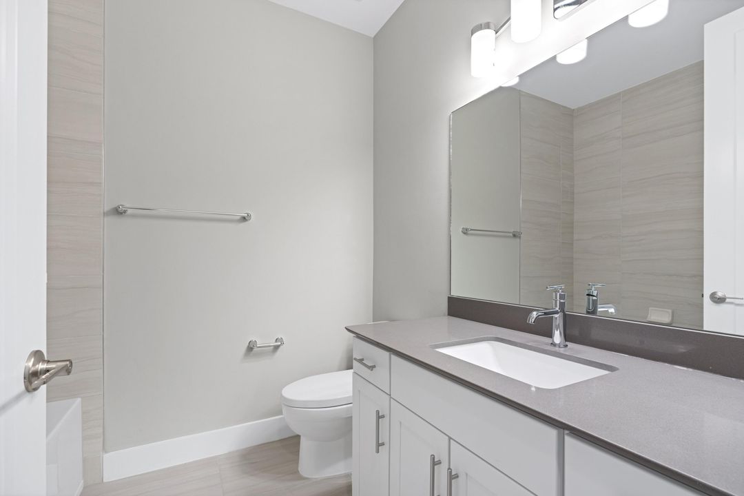 For Sale: $975,000 (3 beds, 3 baths, 2262 Square Feet)