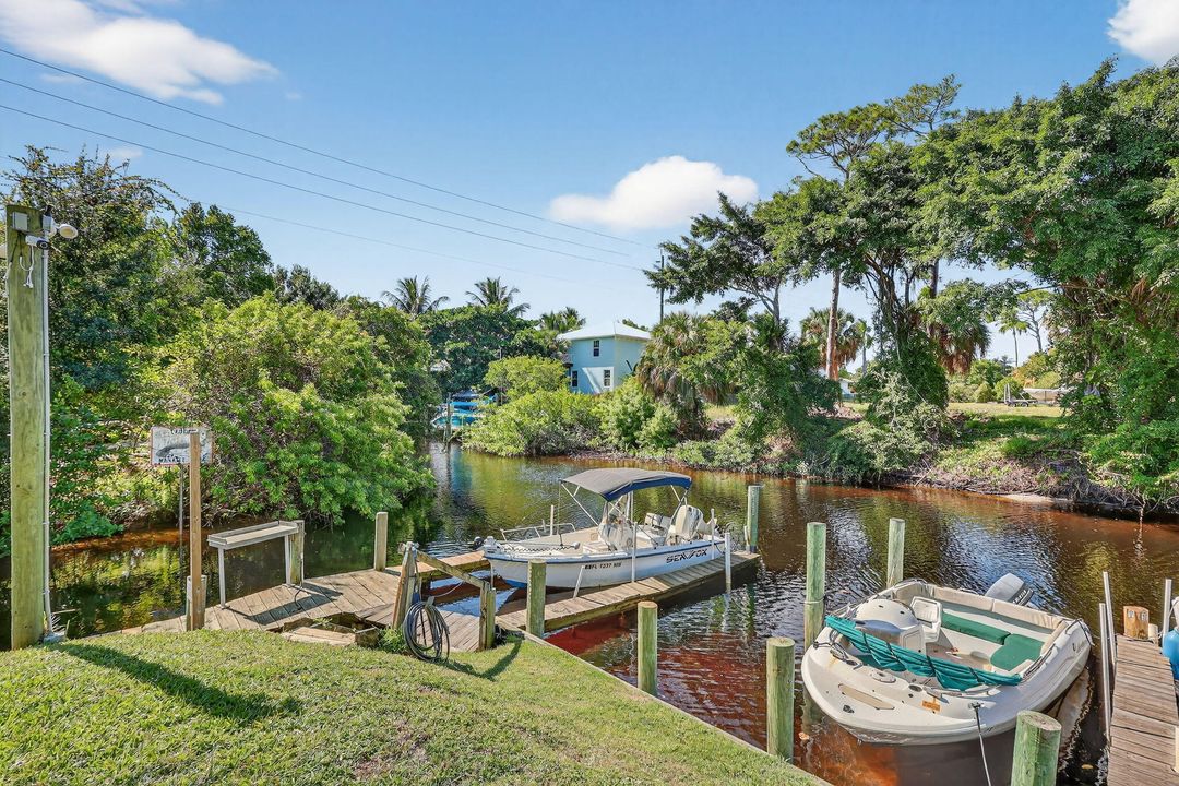 待售: $398,000 (2 贝兹, 1 浴室, 1073 平方英尺)