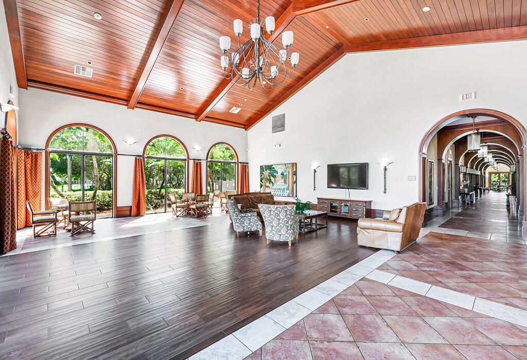 For Sale: $995,000 (3 beds, 3 baths, 3158 Square Feet)