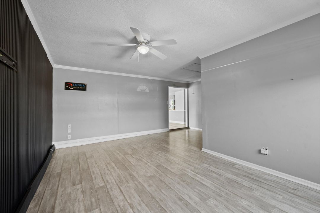 待售: $440,000 (3 贝兹, 2 浴室, 1684 平方英尺)