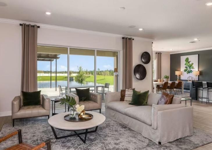 Active With Contract: $1,342,813 (5 beds, 4 baths, 3810 Square Feet)