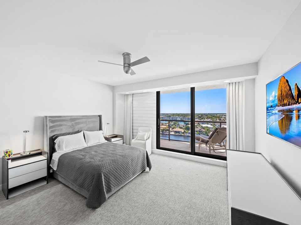 Под контрактом: $2,550,000 (2 спален, 2 ванн, 2050 Квадратных фут)