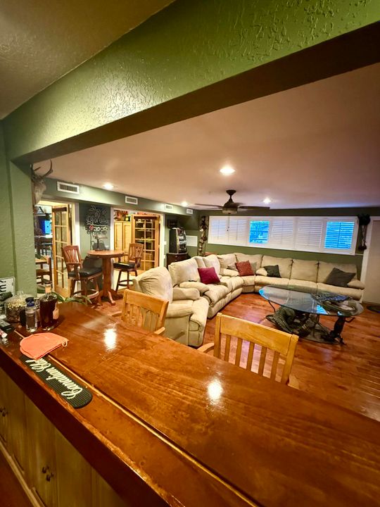 На продажу: $865,000 (4 спален, 4 ванн, 3108 Квадратных фут)