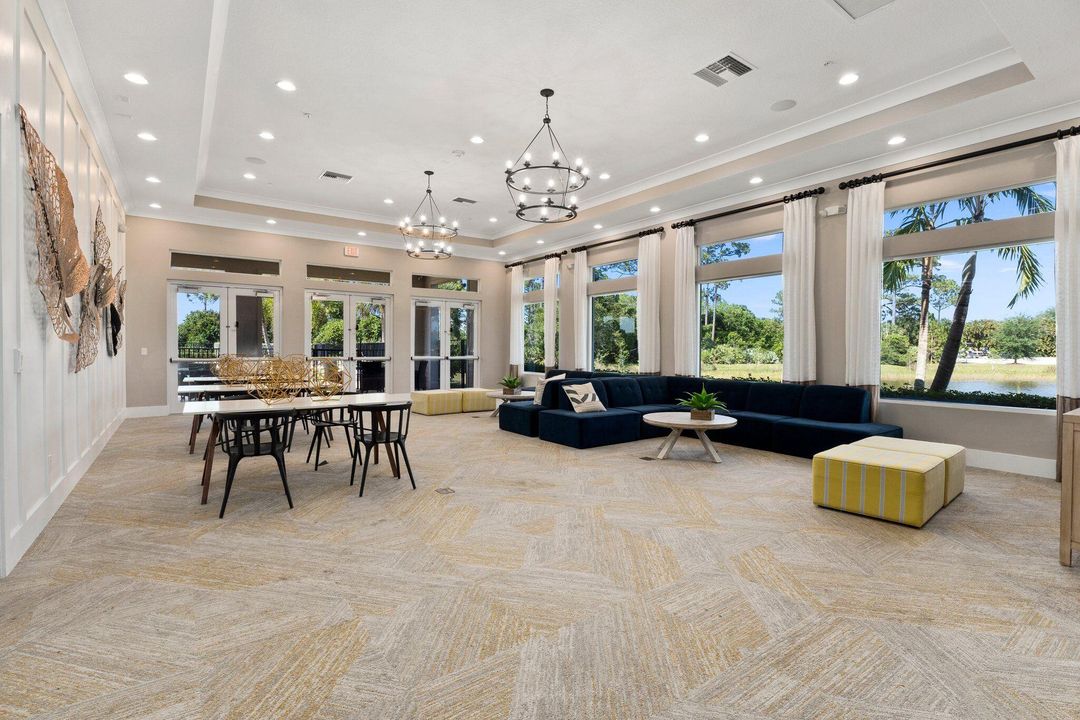 En Venta: $1,139,000 (4 camas, 3 baños, 3291 Pies cuadrados)