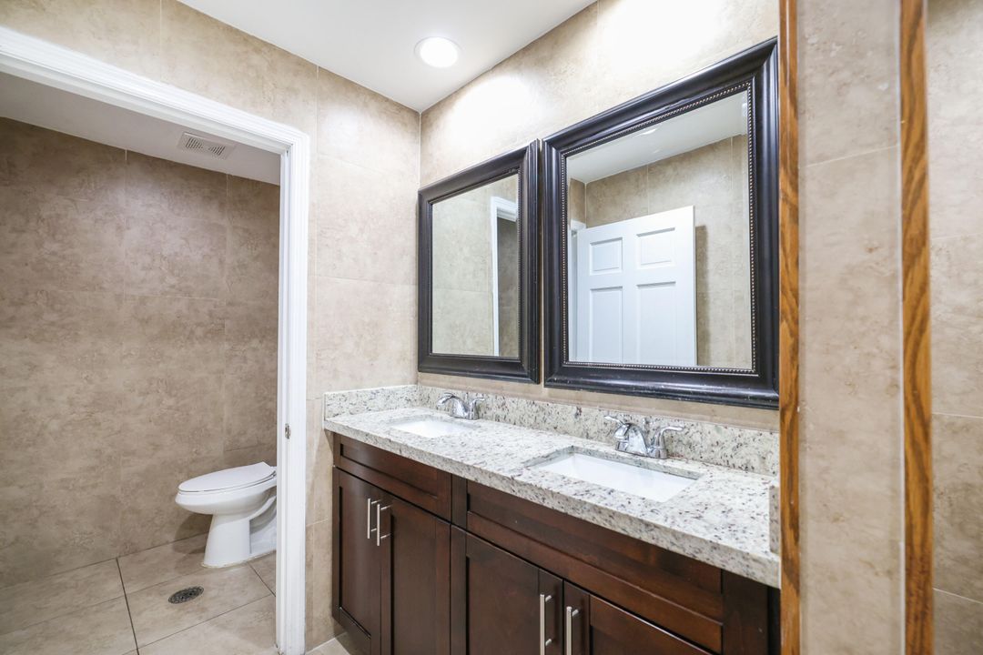 В аренду: $1,940 (2 спален, 2 ванн, 1000 Квадратных фут)