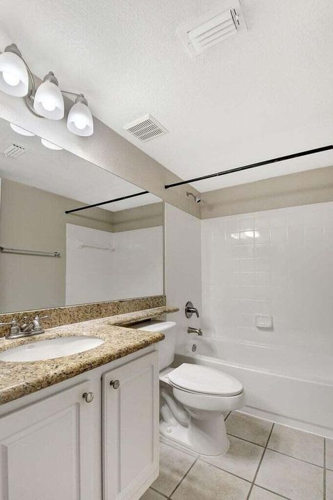 Active With Contract: $2,650 (3 beds, 2 baths, 1238 Square Feet)