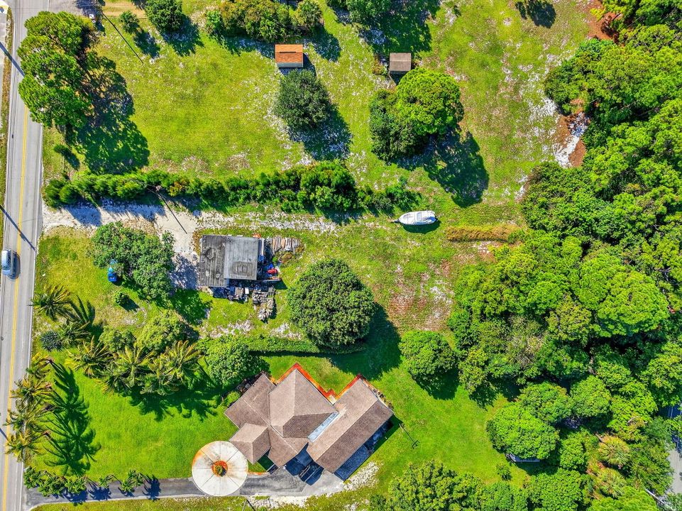 Active With Contract: $550,000 (1 beds, 1 baths, 408 Square Feet)