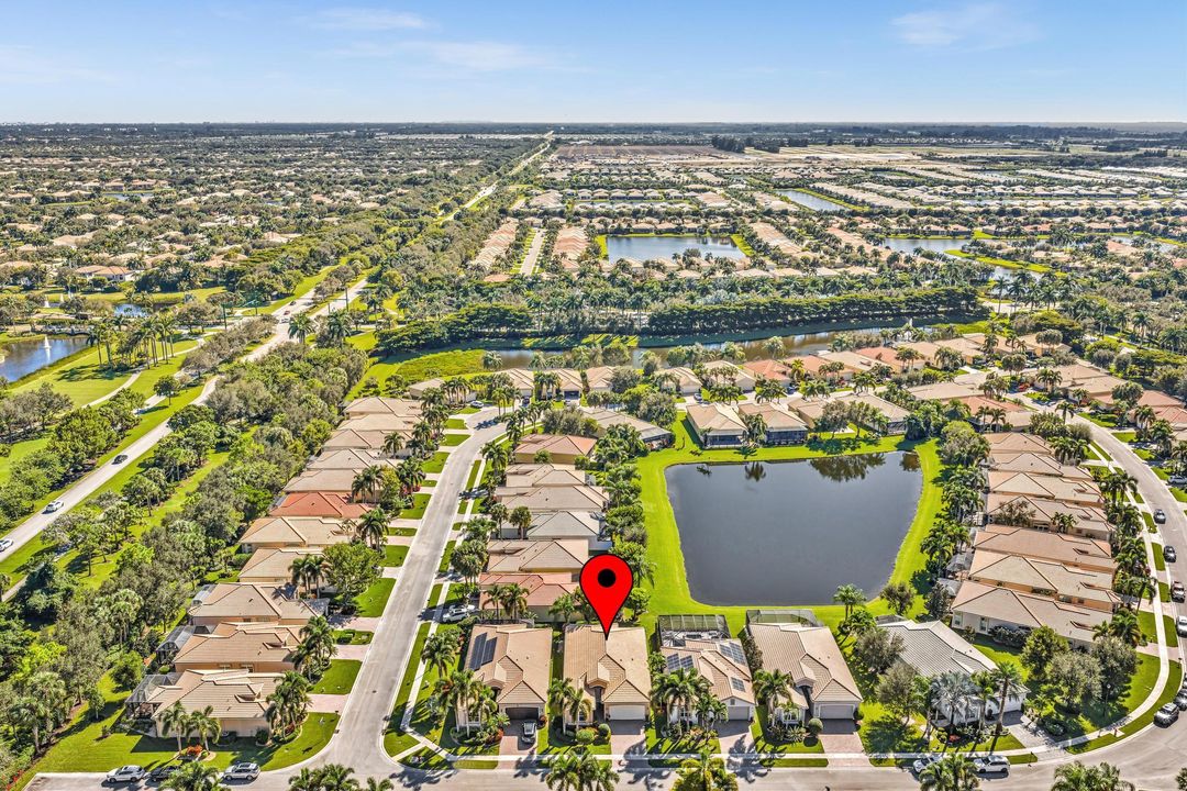 На продажу: $695,000 (3 спален, 2 ванн, 2210 Квадратных фут)