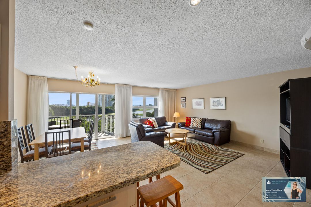 待售: $250,000 (1 贝兹, 1 浴室, 850 平方英尺)